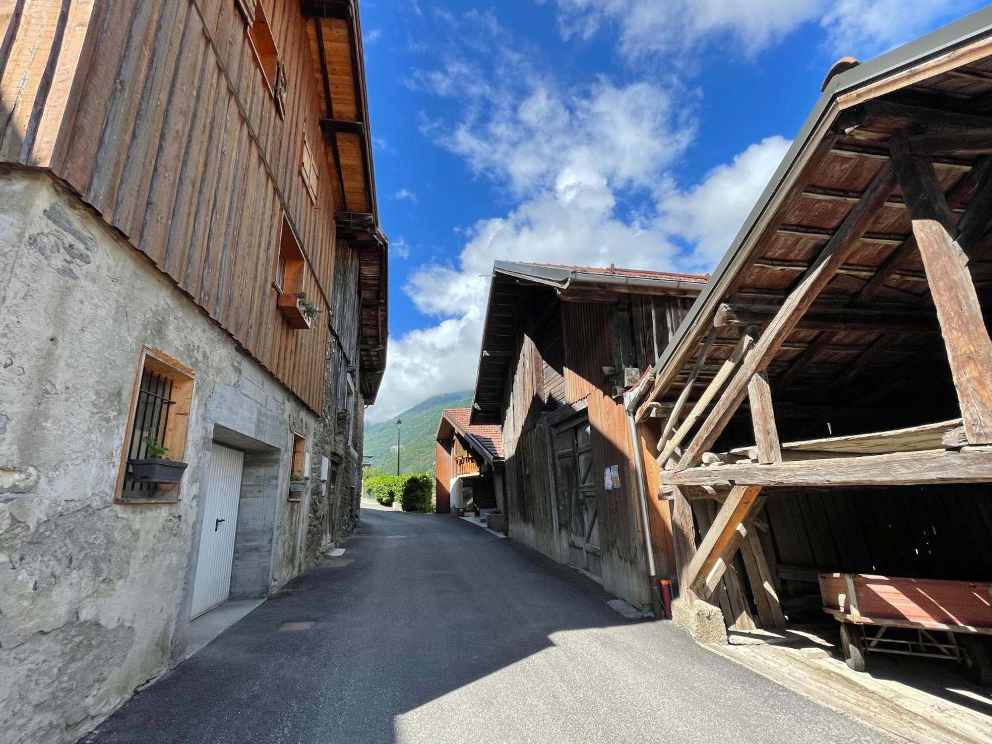 maison de village au pied des 3 Vallées Villarlurin Exterior foto